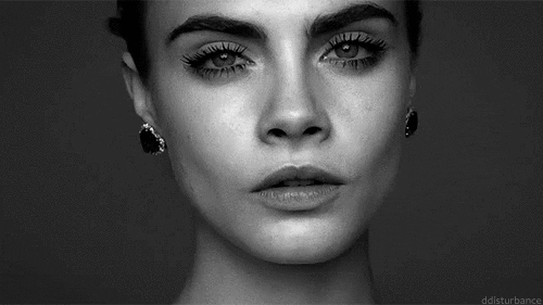 Resultado de imagem para mulher poderosa gif