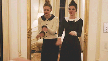 shorten kendall jenner vogue gif by the scene dimensions: 350
