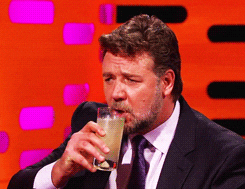 celebrities russell crowe graham norton show animated GIF