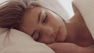 Une bonne nuit de sommeil peut améliorer votre vie sexuelle ! -  Cosmopolitan.fr