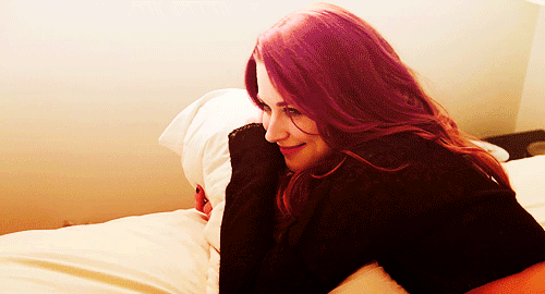 gif shortener shorten ewan mcgregor gif dimensions: 500x270 size