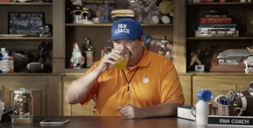 eric stonestreet football team football animated gif eric stonestreet football team football animated gif