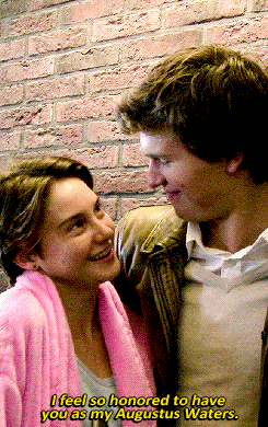 shailene woodley animated GIF