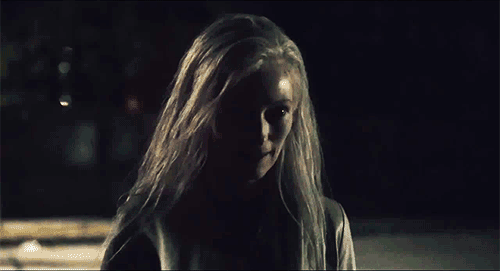 this gif has everything: tom hiddleston, lab, tilda swinton