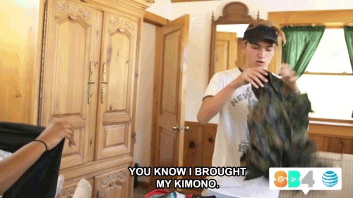 this gif by @summerbreak has everything: happy, fashion, summer!