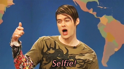 Saturday Night Live character Stephon imitates a selfie