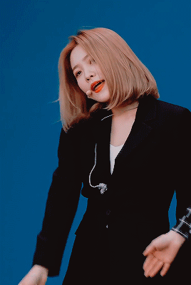 gif shortener shorten animated gif dimensions: 268x400 size