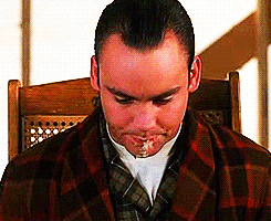 leo, twin peaks, http://media.giphy.com/media/wuvRHhzRbFCi4/giphy.gif, new shoes