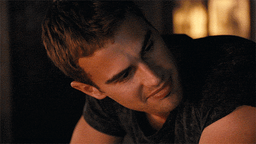 shailene woodley animated GIF