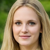 sophiacurry0