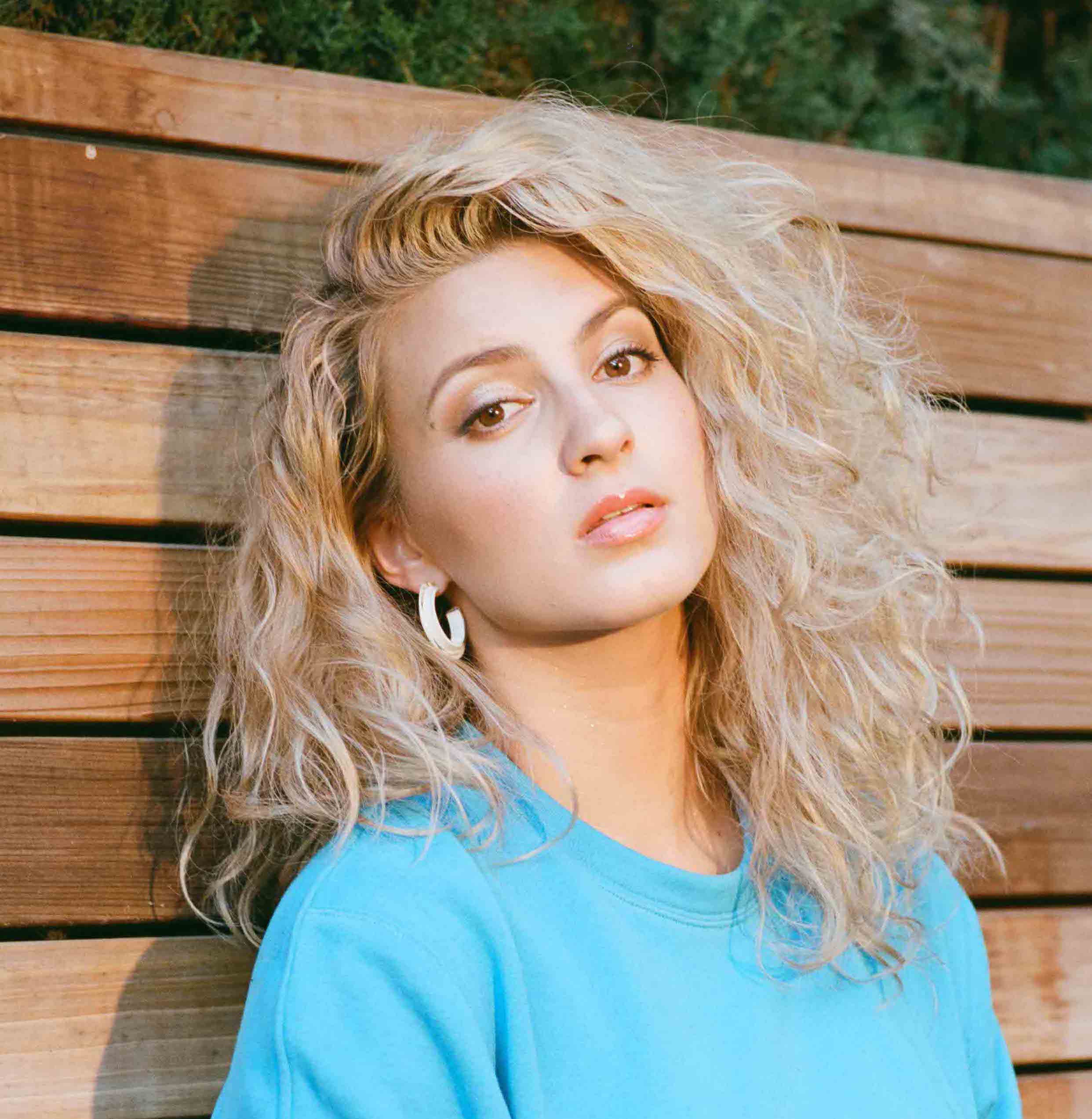 Tori Kelly GIFs on GIPHY - Be Animated