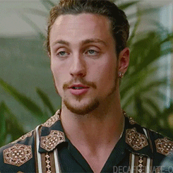 Aaron Johnson Et GIF - Find & Share on GIPHY