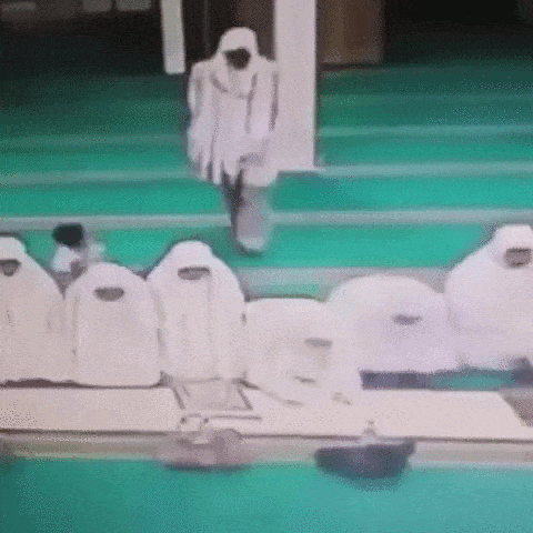 Thieves In Mosque in funny gifs