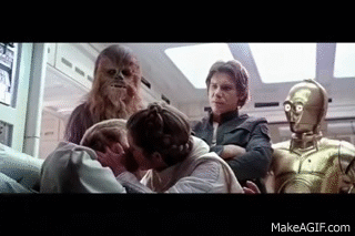 Luke Leia kiss