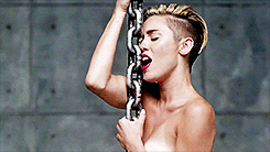 Miley Cyrus GIF