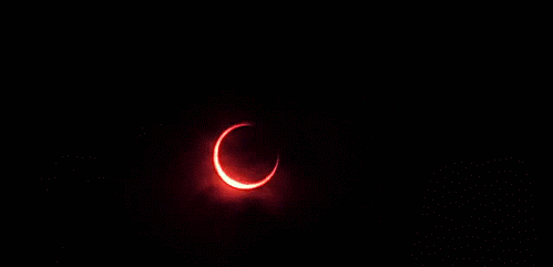 Znalezione obrazy dla zapytania moon eclipse gif