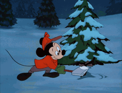 mickey-mouse-christmas-tree-axe