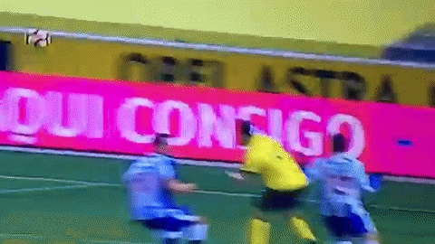 giphy.gif