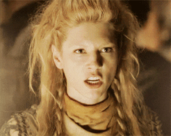 Lagertha GIFs - Find & Share on GIPHY