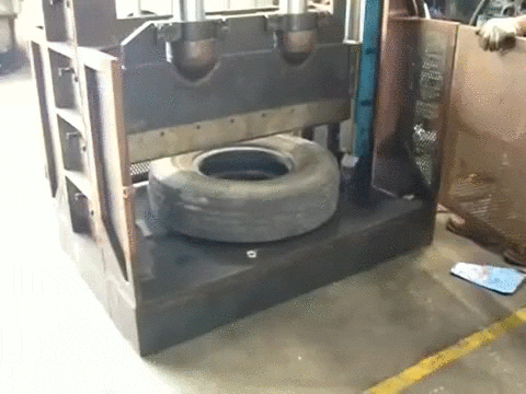 https://media.giphy.com/media/14sUbAKEW6bFn2/giphy.gif