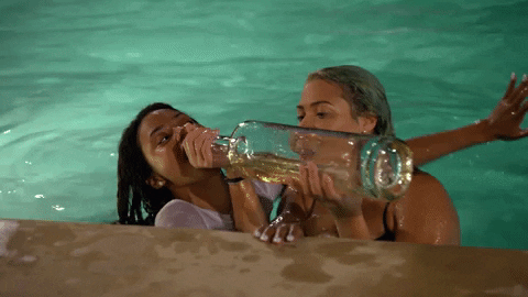 Lindsay Lohan Drinks GIF by MTV Brasil