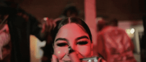 giphy.gif