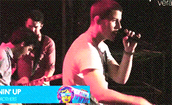 jonas brothers burning up download