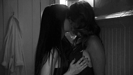 lesbian lesbian couple lesbian kiss
