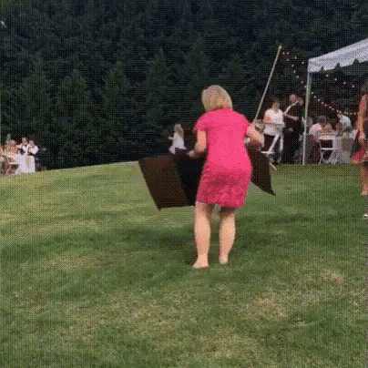 Dumb red beauty in fail gifs