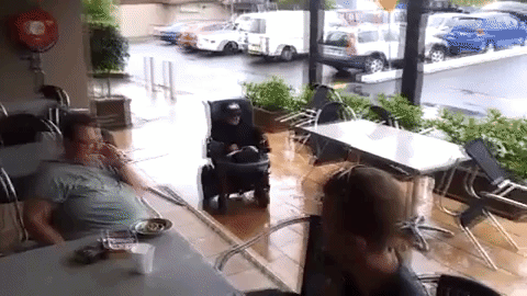https://media.giphy.com/media/1pqli6H8tp3xzg0nBB/giphy.gif