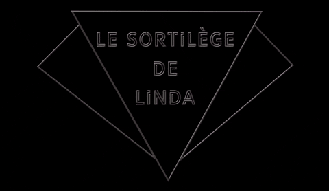 Le titre Le Sortilège de Linda apparaît au centre d'un triangle. 
