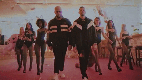 https://media.giphy.com/media/1zjv4gSCuVb76Pt1zC/giphy.gif