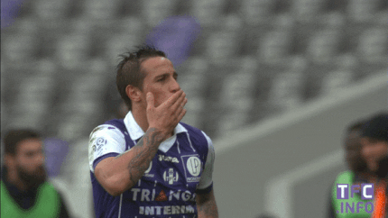 Ligue 1 Love GIF by Toulouse Football Club - Find & Share on GIPHY