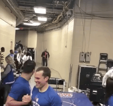 giphy-downsized-large.gif