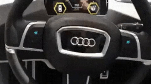 Transforming steering wheel in Audi