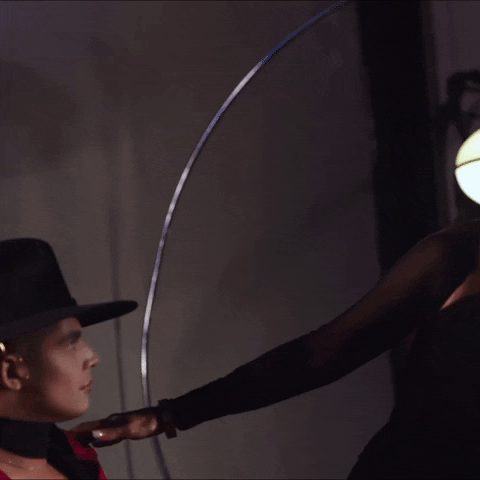 Cenar Yo Soy Su Vida GIF by Gloria Trevi - Find & Share on GIPHY