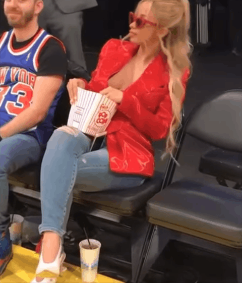 Cardi B Popcorn GIF - Find & Share on GIPHY