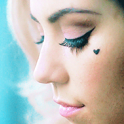 electra heart gif find amp share on giphy electra heart gif find amp share on giphy