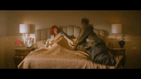 giphy.gif