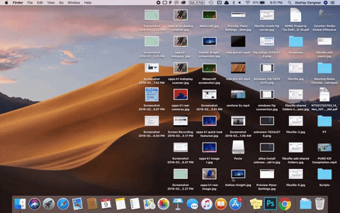 GIF showing macOS Mojave's desktop stacks feature in action