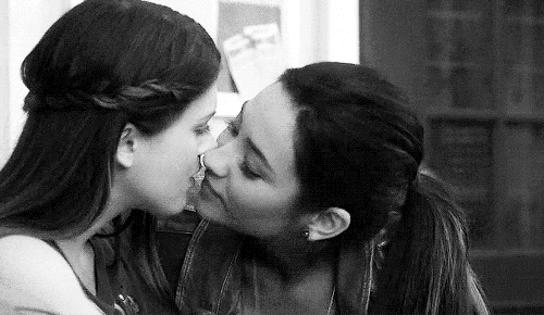 Lesbian Kiss S Find And Share On Giphy