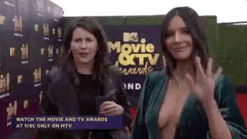 https://media.giphy.com/media/3IGjKCm8a8pS42iOAi/giphy.gif