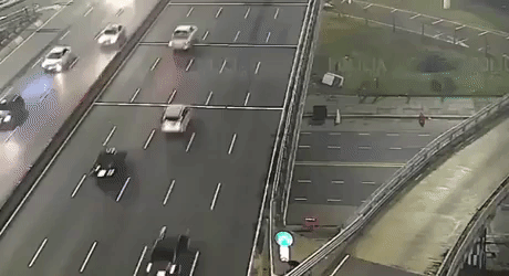 How not to get off highway in fail gifs