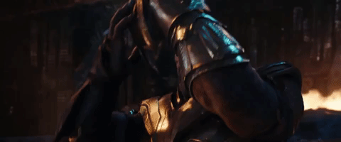 Thanos tirando capacete - Vingadores: Guerra Infinita