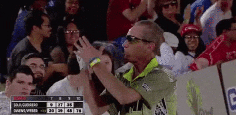 giphy.gif