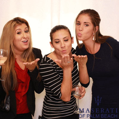 Chicbooth GIF - Find & Share on GIPHY