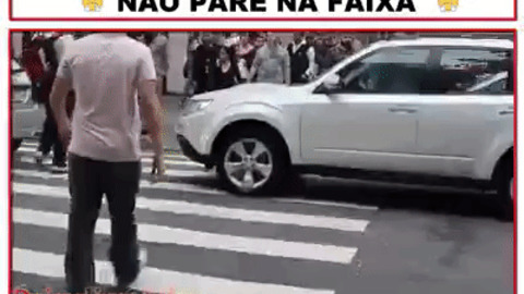 Road Crossing funny Gif