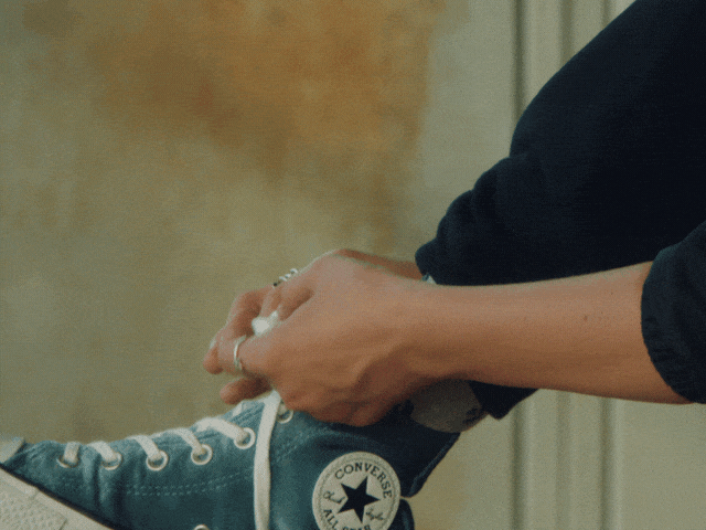 Shoelace GIFs - Find & Share on GIPHY