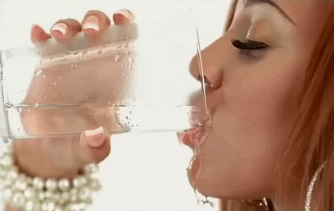 sweat-proof makeup tips: drinking water