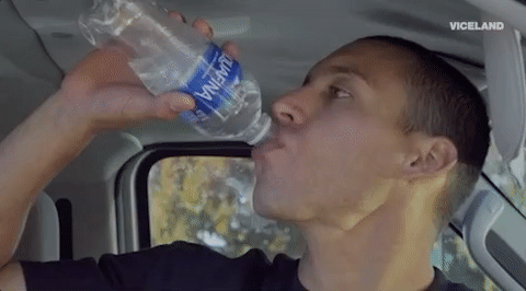 3 motivos para beber água regularmente | Beep Saúde